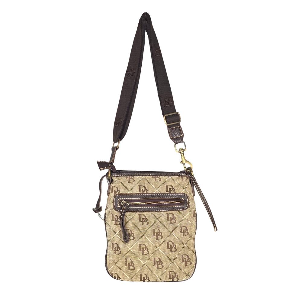 VINTAGE DOONEY & BOURKE TAN/BROWN TRIM MONOGRAM CROSSBODY – 7.5" X 9" – 25" DROP